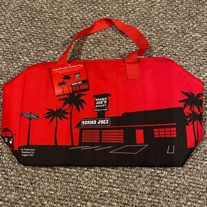 Trader Joe’s Red large insulated cooler bag 8G